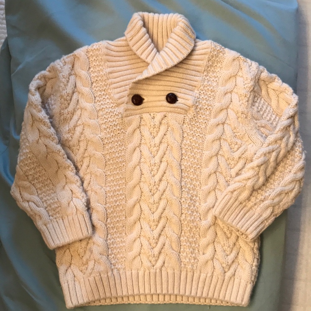 Like new boys cable sweater with buttons